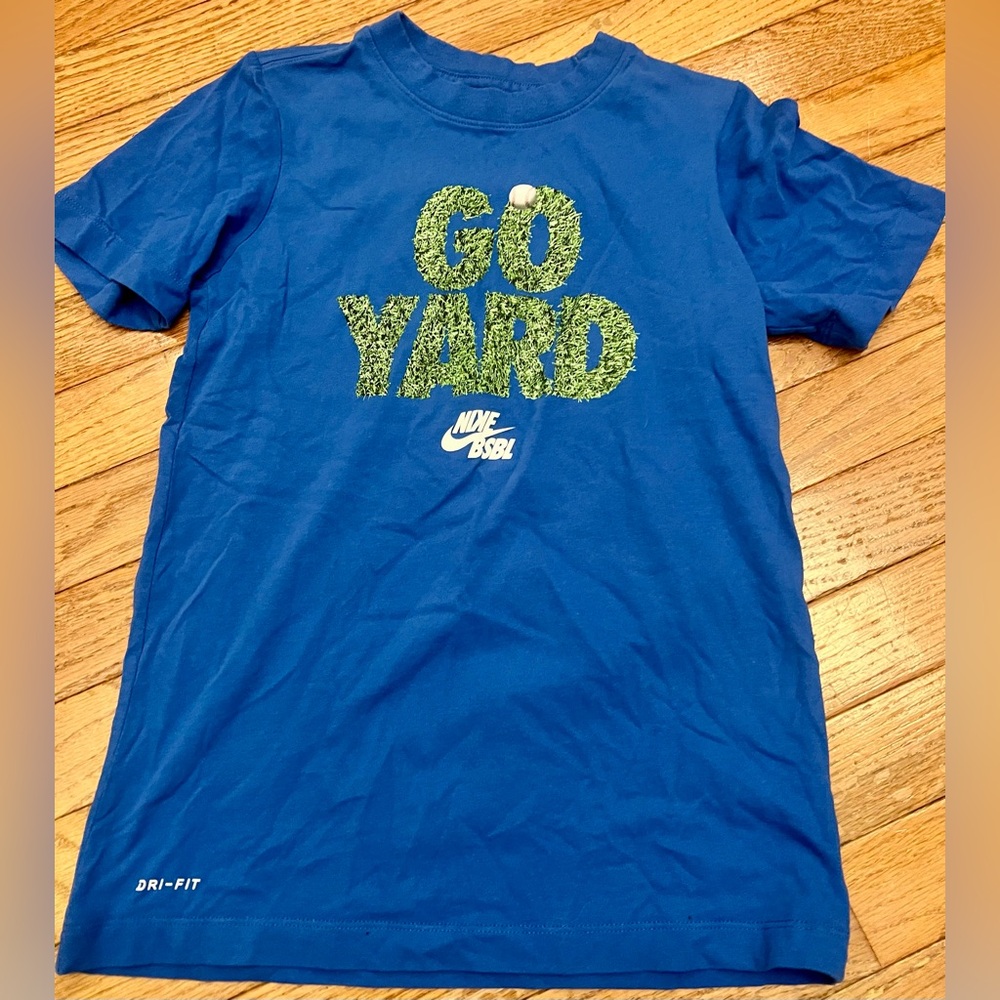Nike Kids Blue 'Go Yard' Graphic Tee S youth Small